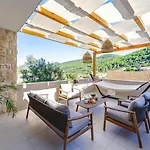 House Vira By Guide *