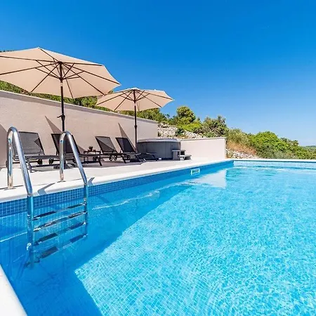 Villa House Vira By Guide Blato (Korcula)