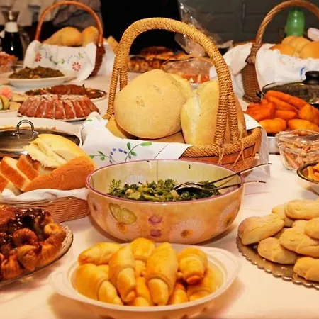 Villa House Vira By Guide *