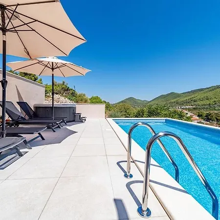 House Vira By Guide Villa Blato (Korcula)