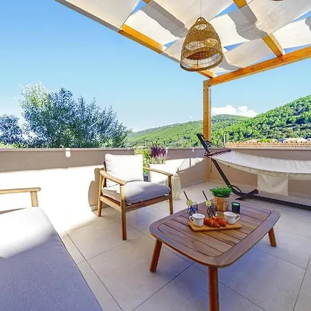 House Vira By Guide Villa Blato (Korcula)