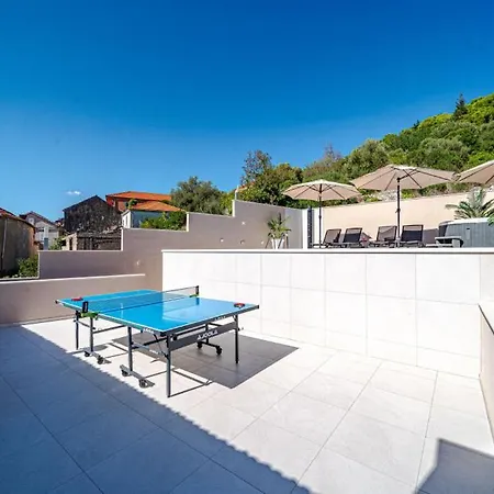 House Vira By Guide Villa Blato (Korcula)