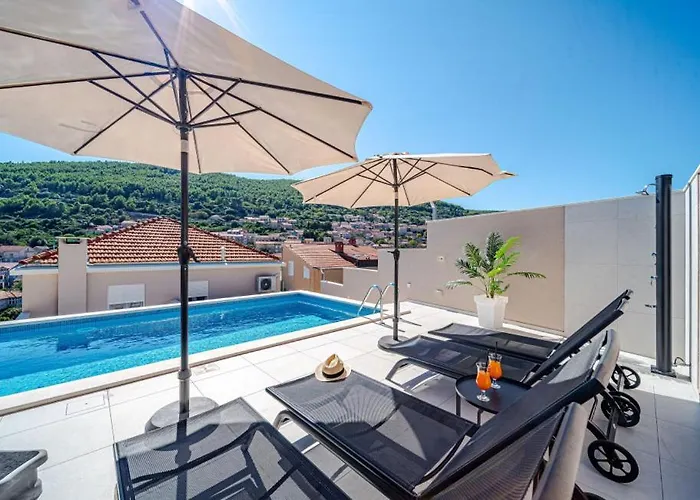 House Vira By Guide Willa *