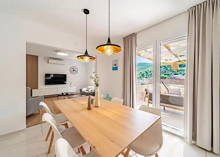 House Vira By Guide *