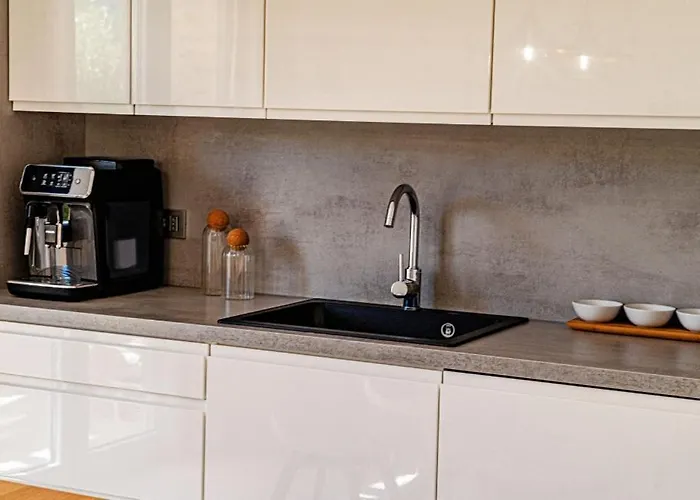 House Vira By Guide Willa